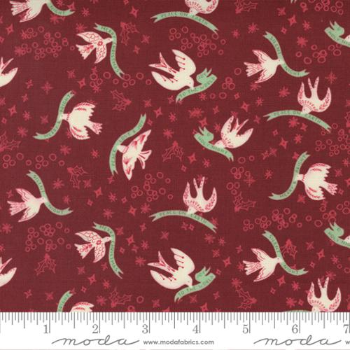 Novelty Birds Hollyberry