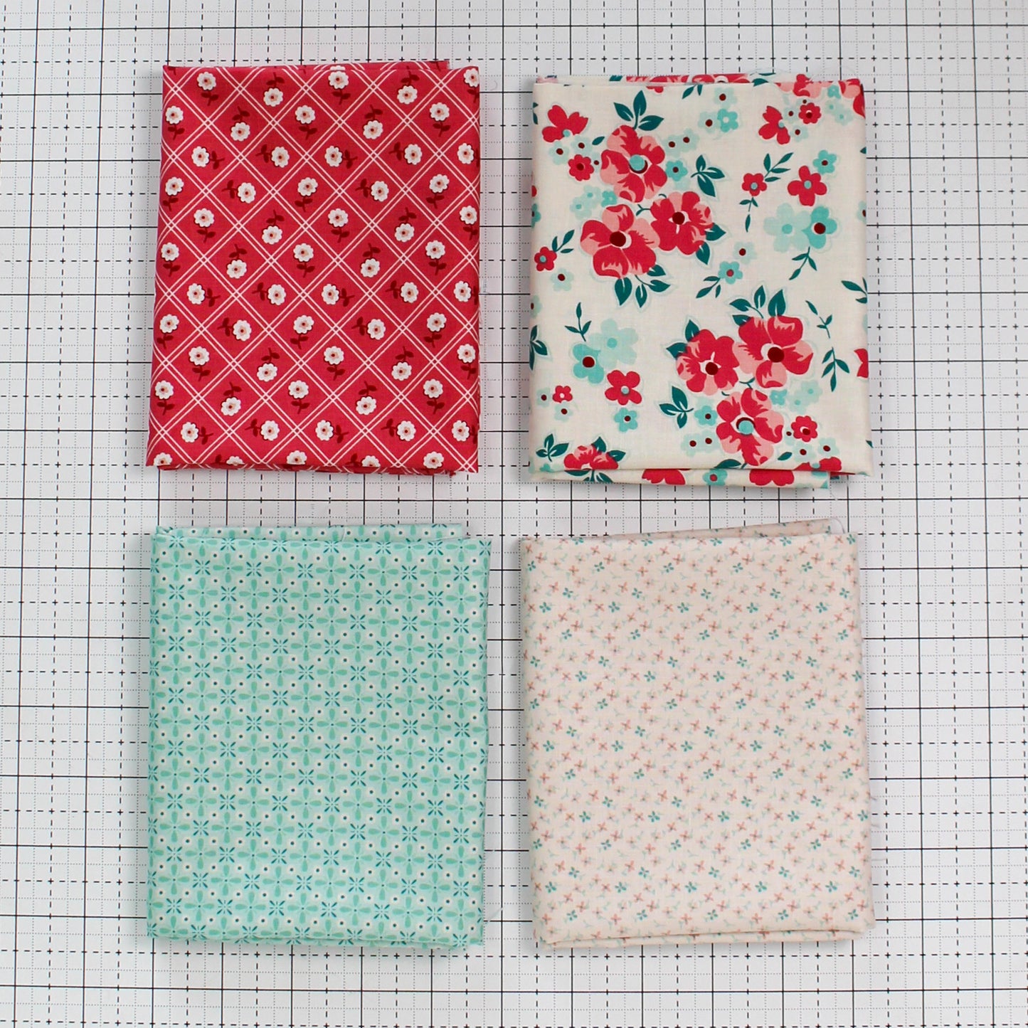 Lori Holt Berry & Sage 4-Piece Variety Bundle