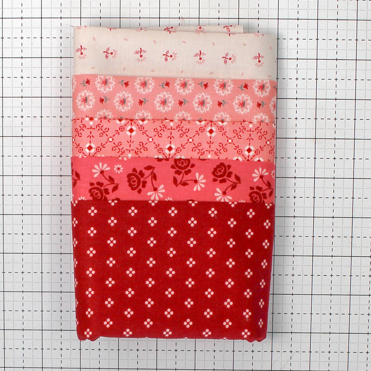 Lori Holt 5-Piece Berry Bundle