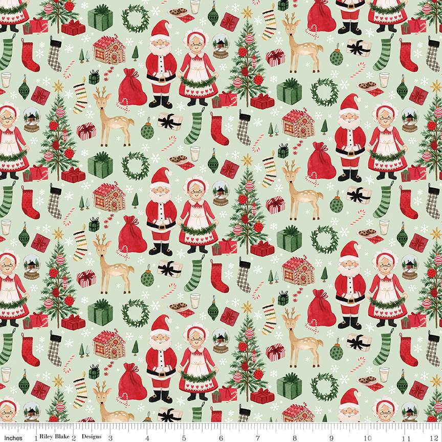 Charming Christmas Santa & Mrs. Claus Mint