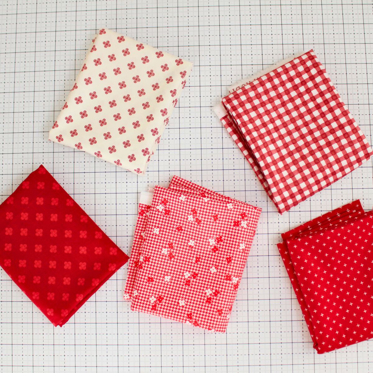 Timeless Reds Fabric Bundle