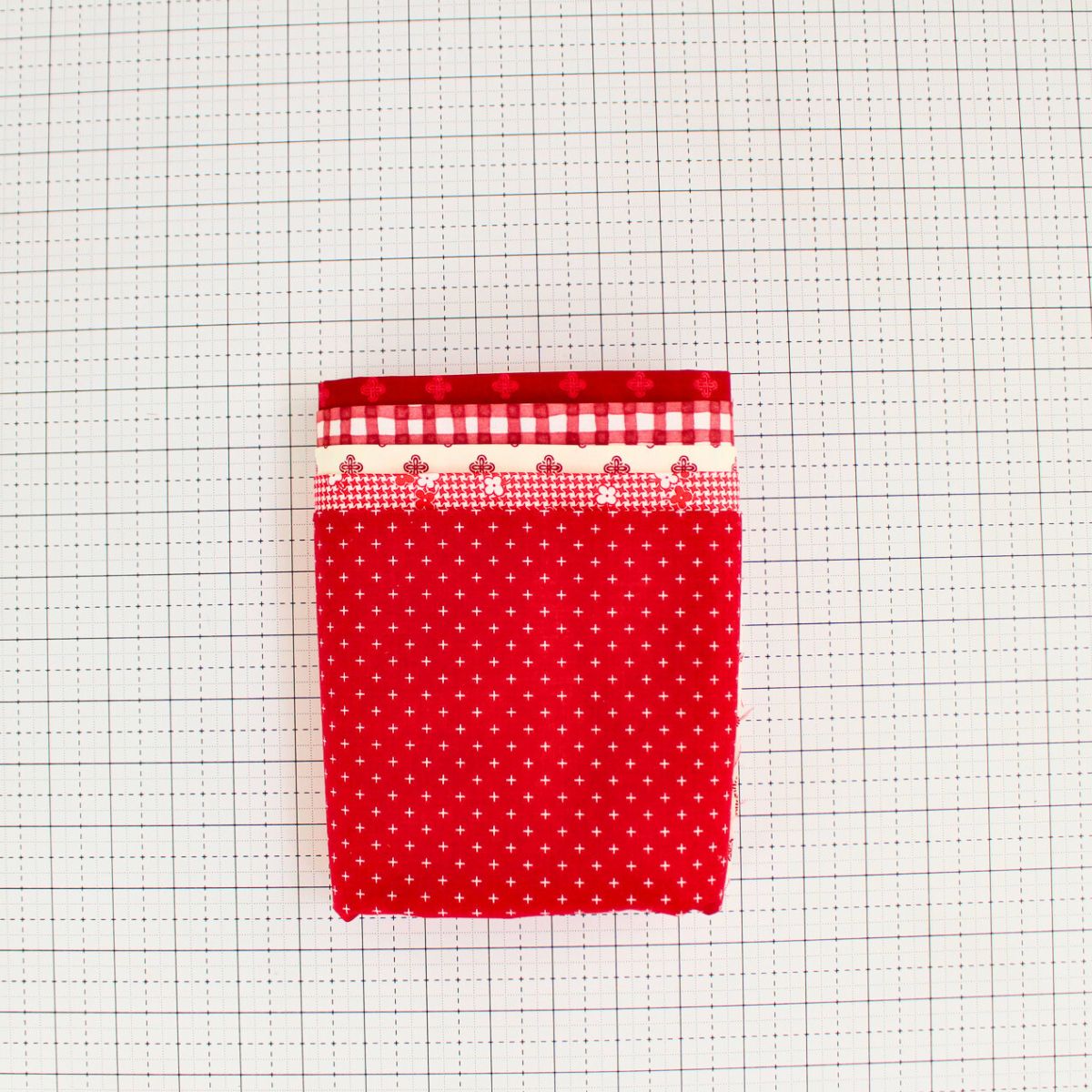 Timeless Reds Fabric Bundle