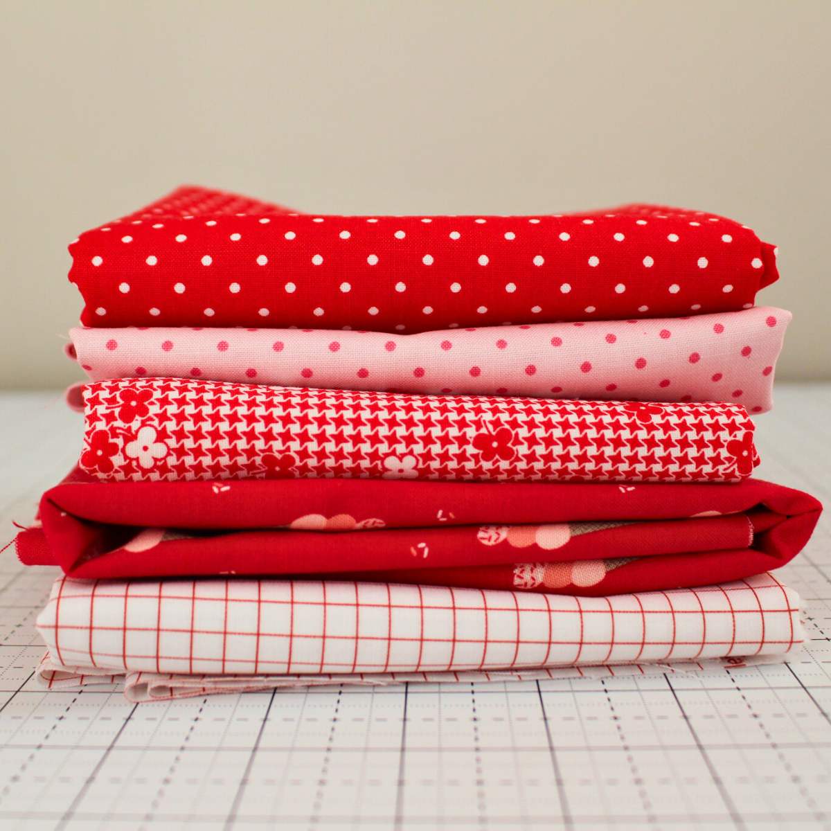 Be Mine Valentine Fabric Bundle