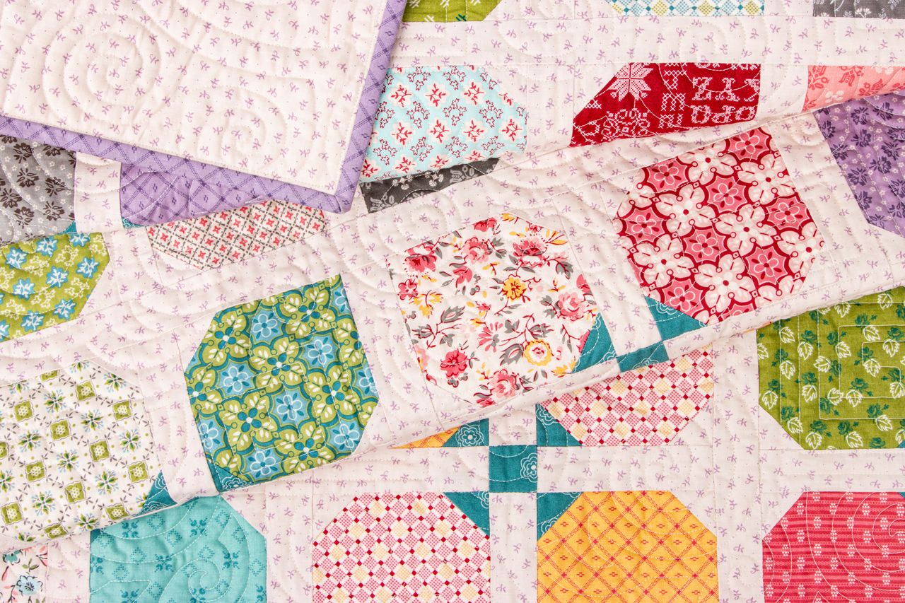 Pretty Petals Runner Boxed Kit