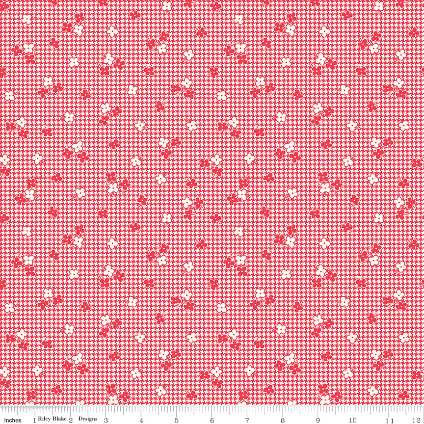 Timeless Reds Fabric Bundle
