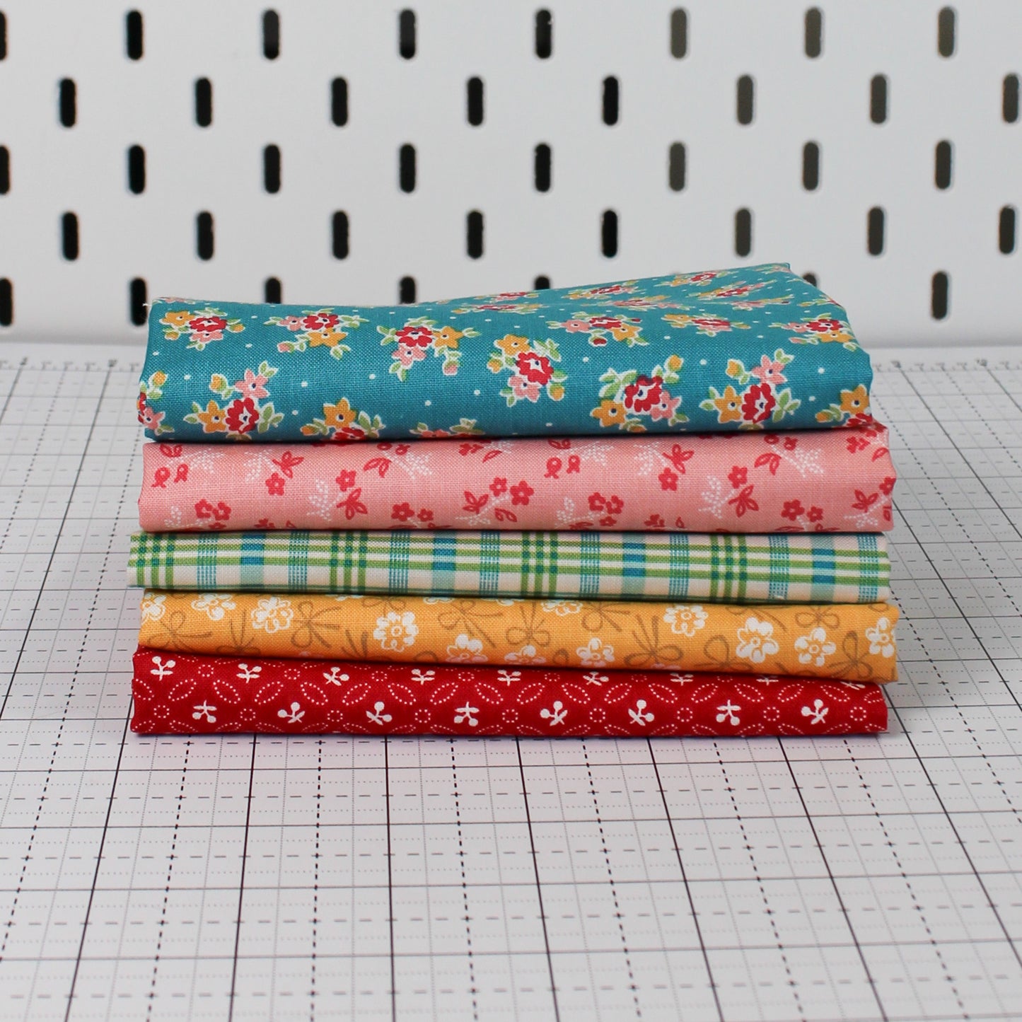 Lori Holt Farmer's Daughter 5-Piece Bundle