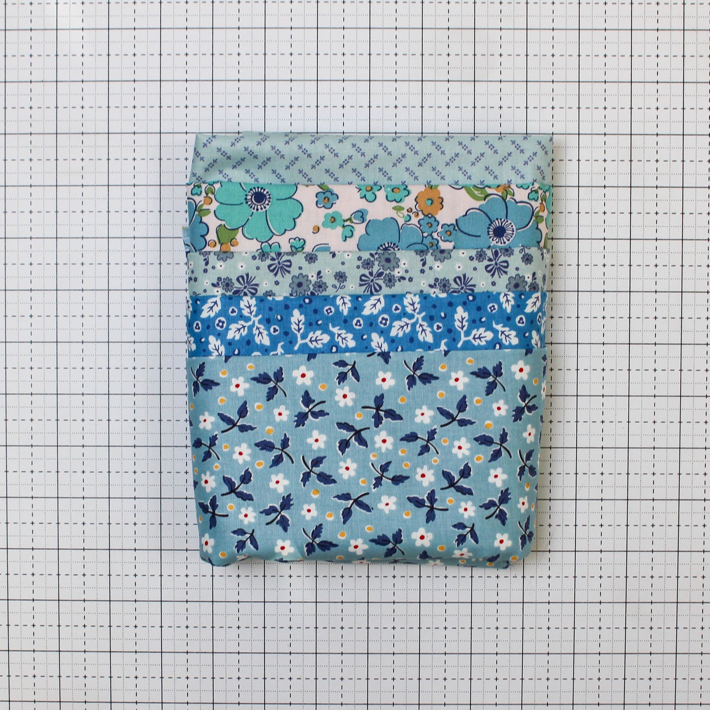 Lori Holt Color Bundle - Blue