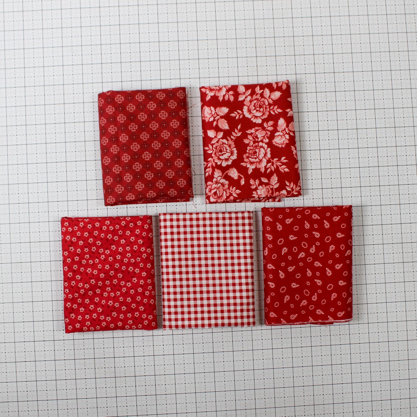 Lori Holt Color Bundle - Red