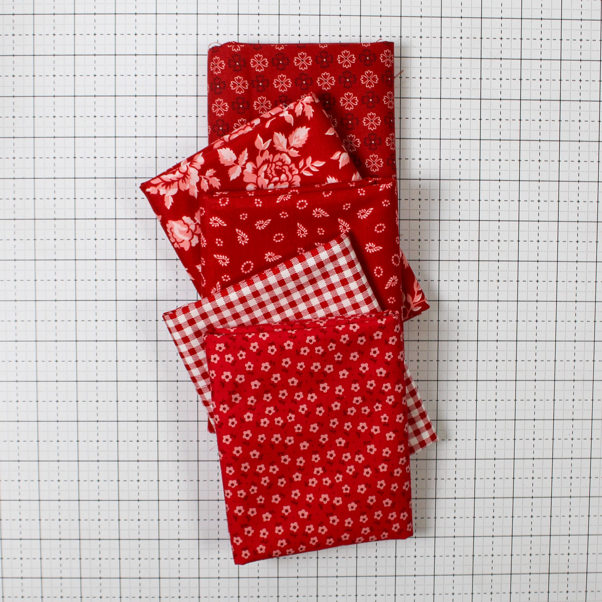 Lori Holt Color Bundle - Red