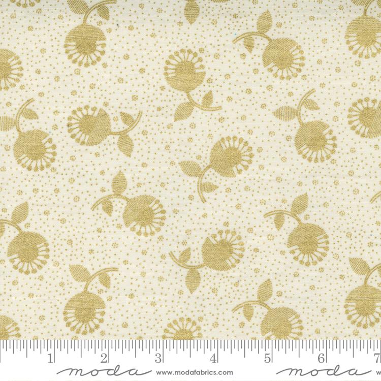 Whispers Metallic Cream Gold Crazy Daisy