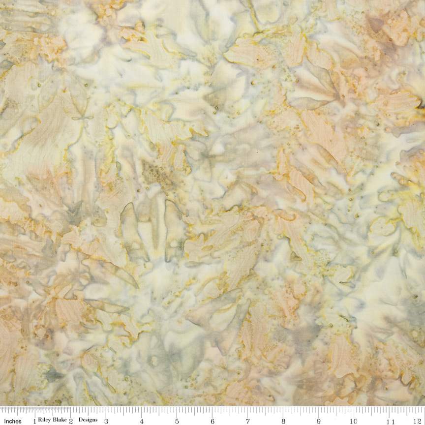 Batiks Elementals Color Play Mottled Hazelnut Latte