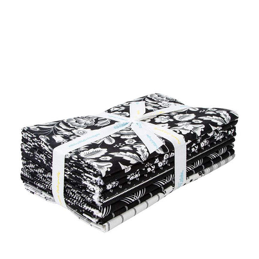 Midnight Meadow 1-Yard Bundle Black